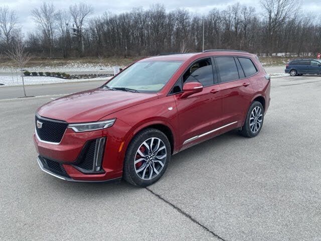 2022 CADILLAC XT6