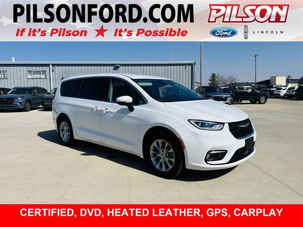 2023 CHRYSLER Pacifica