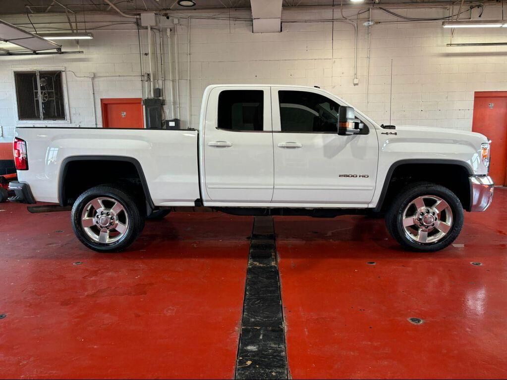2017 GMC Sierra