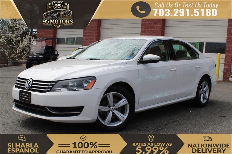 2012 VOLKSWAGEN Passat