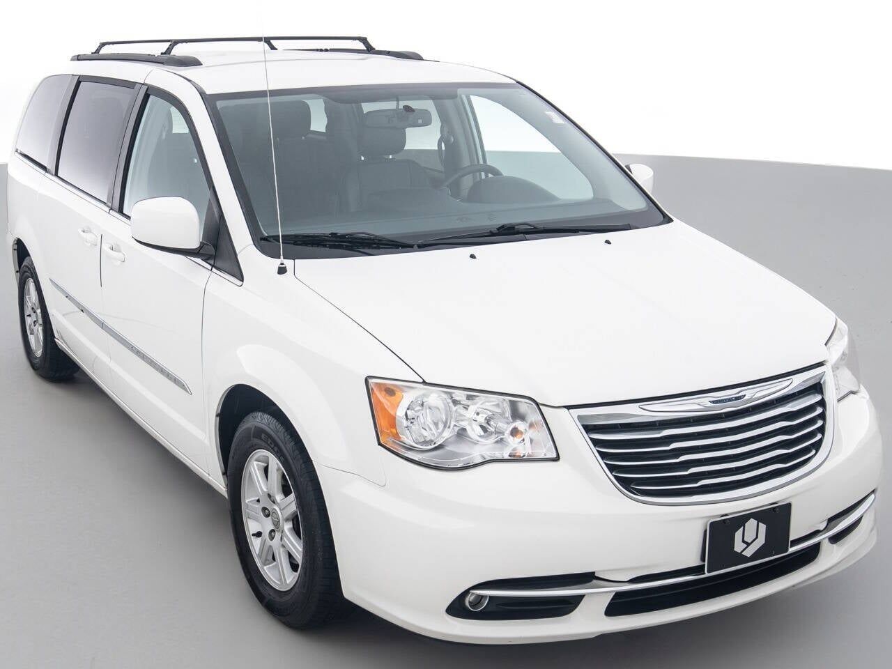 2013 CHRYSLER Town and Country