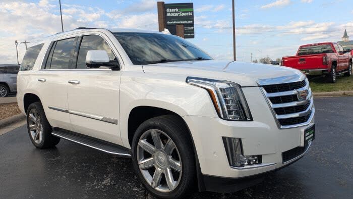 2018 CADILLAC Escalade