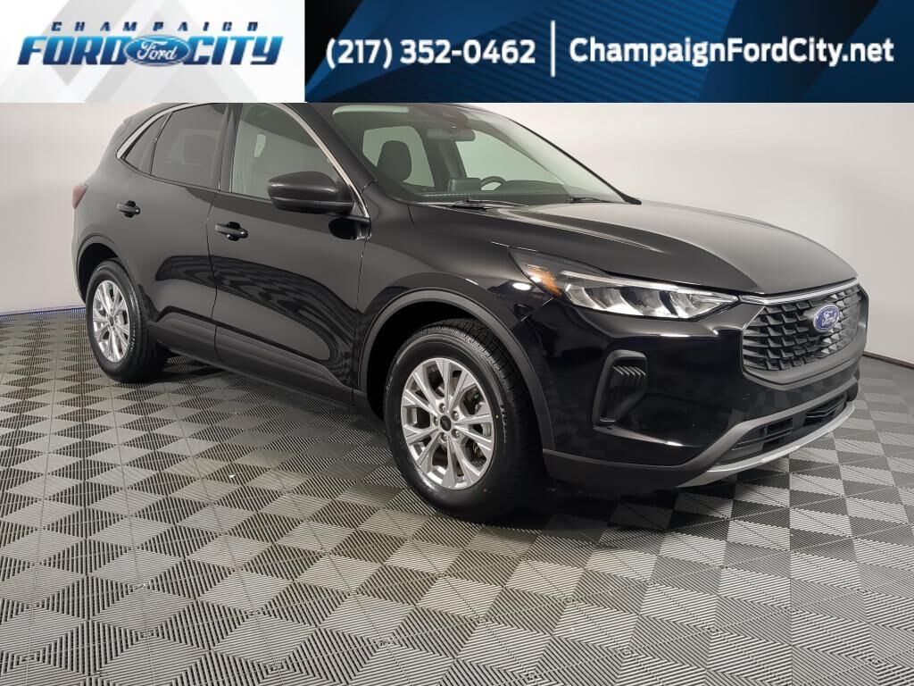 2024 FORD Escape