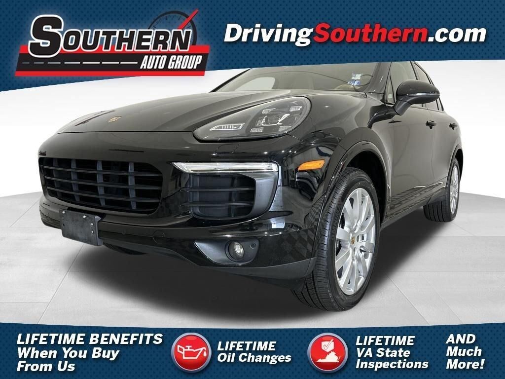 2017 PORSCHE Cayenne