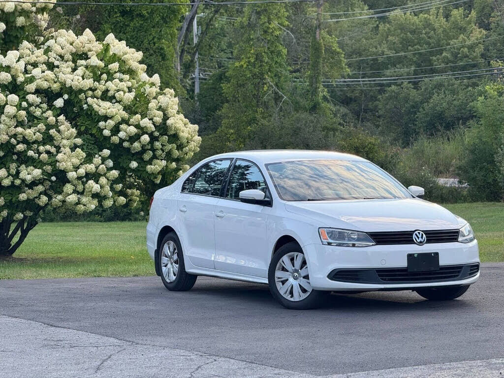 2012 VOLKSWAGEN Jetta