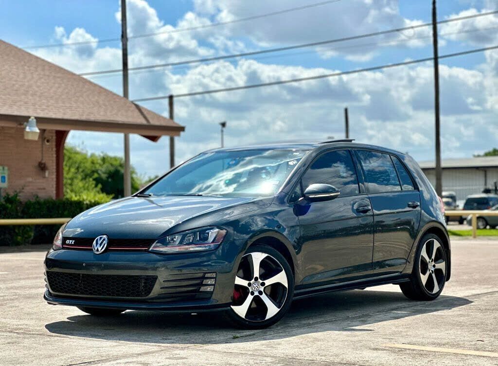 2016 VOLKSWAGEN Golf GTI