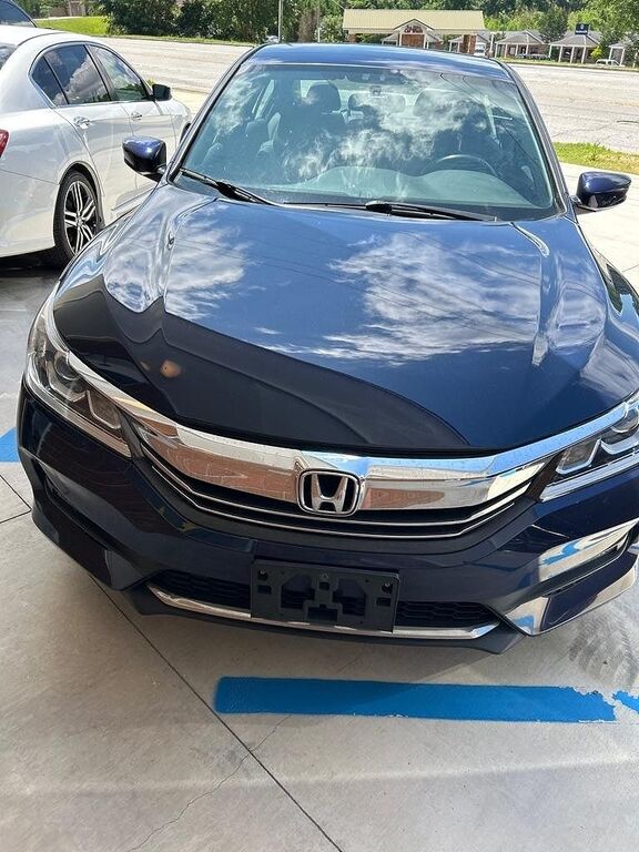 2017 HONDA Accord