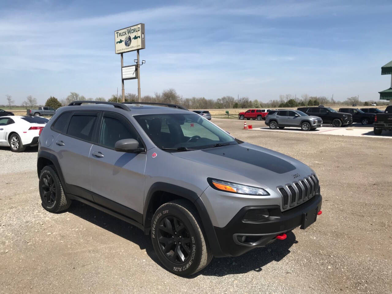 2018 JEEP Cherokee