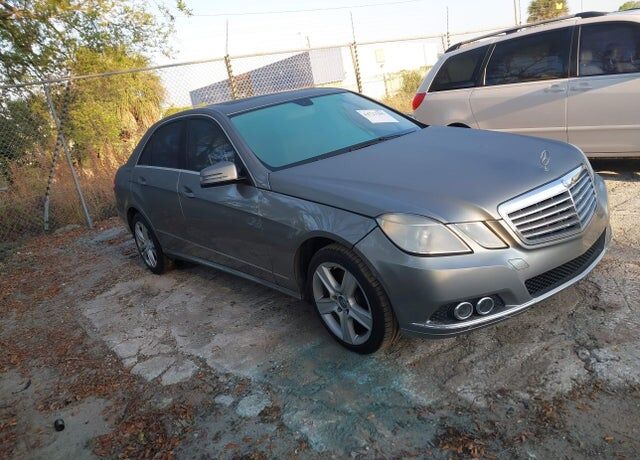 2011 MERCEDES-BENZ E-Class