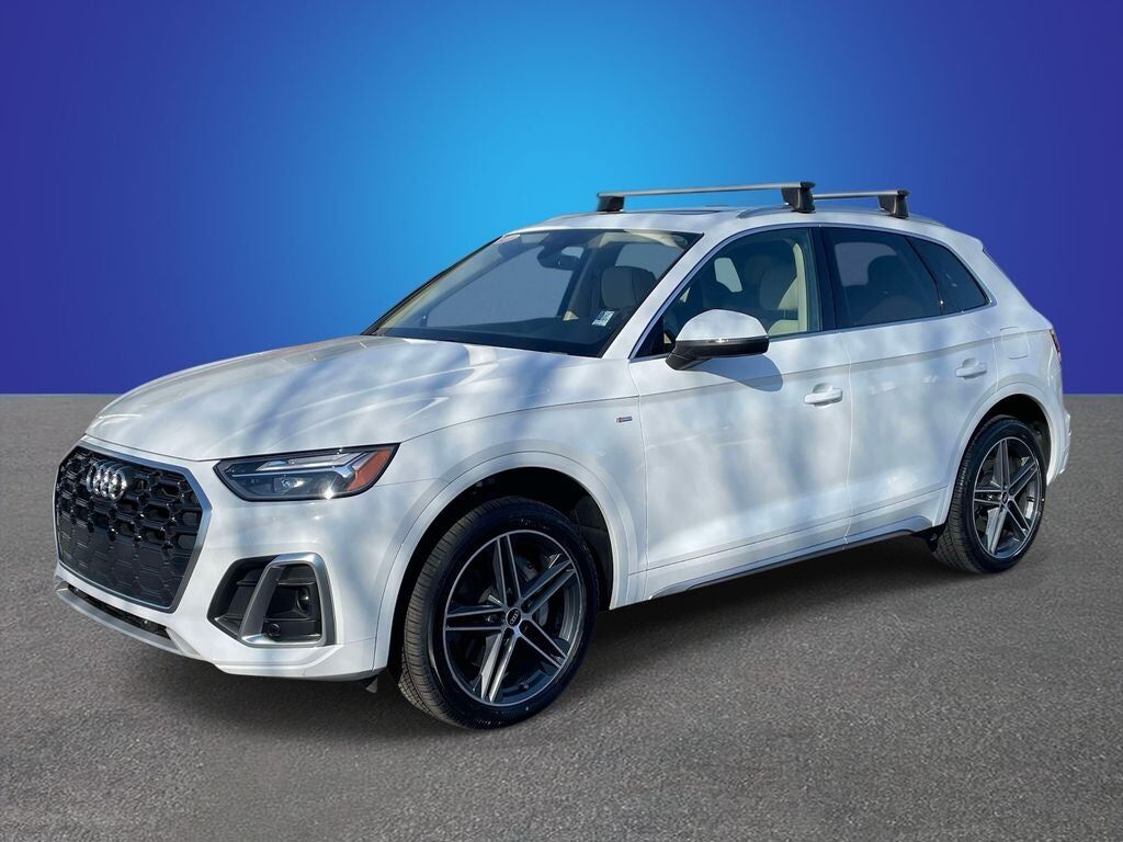 2021 AUDI Q5 e
