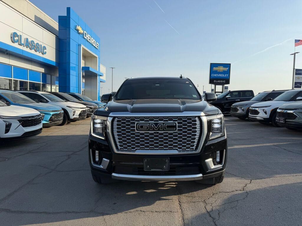 2023 GMC Yukon XL
