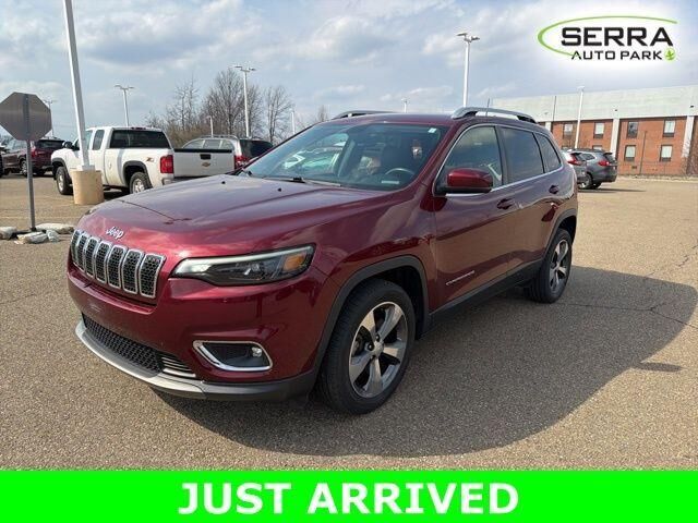 2019 JEEP Cherokee