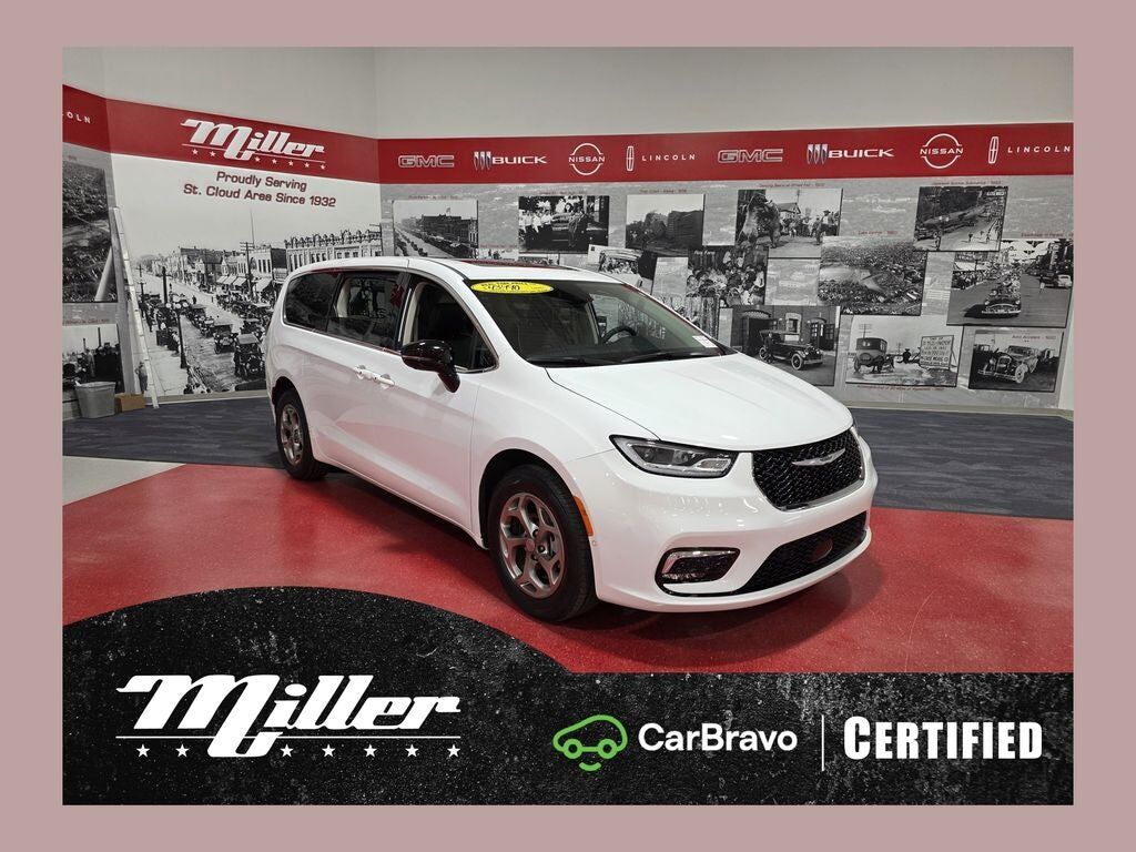 2024 CHRYSLER Pacifica
