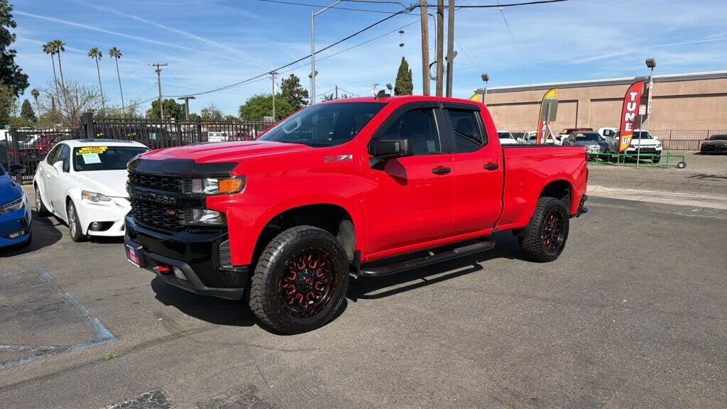 2020 CHEVROLET Silverado