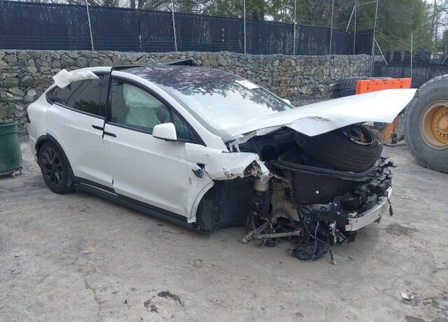 2023 TESLA Model X