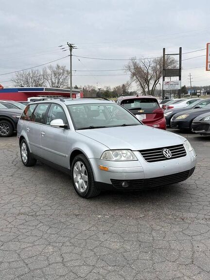 2005 VOLKSWAGEN Passat