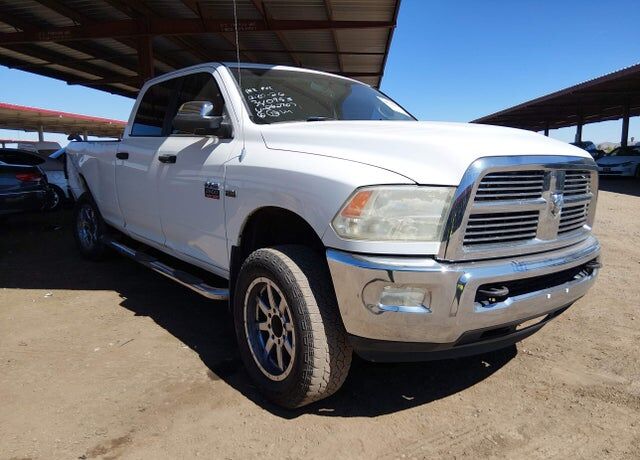 2012 DODGE Ram