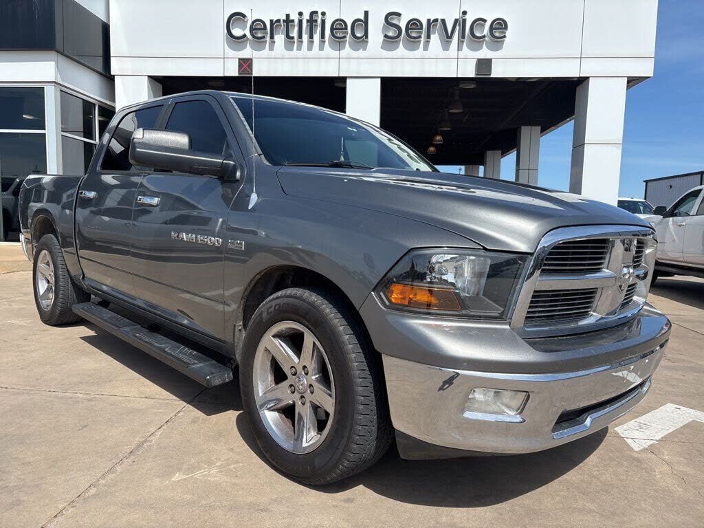 2012 DODGE Ram