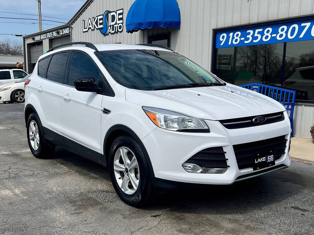 2016 FORD Escape