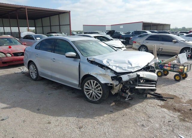 2015 VOLKSWAGEN Jetta