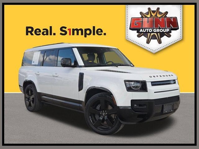 2024 LAND ROVER Defender