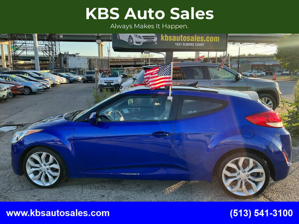 2012 HYUNDAI Veloster
