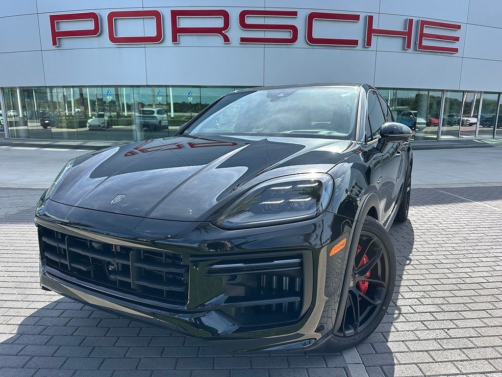 2026 PORSCHE Cayenne