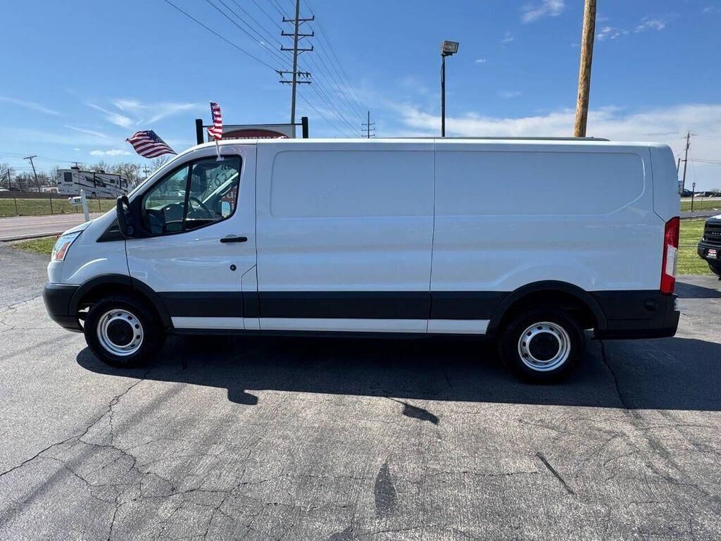 2017 FORD Transit