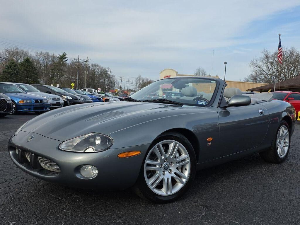 2004 JAGUAR XKR