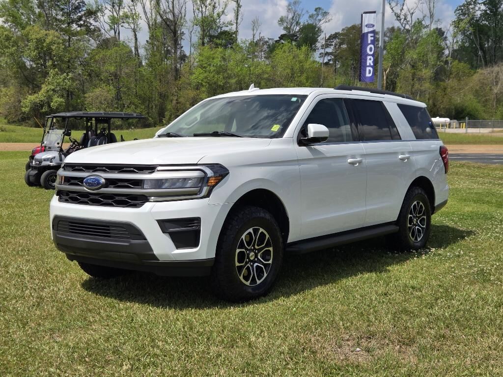 2024 FORD Expedition