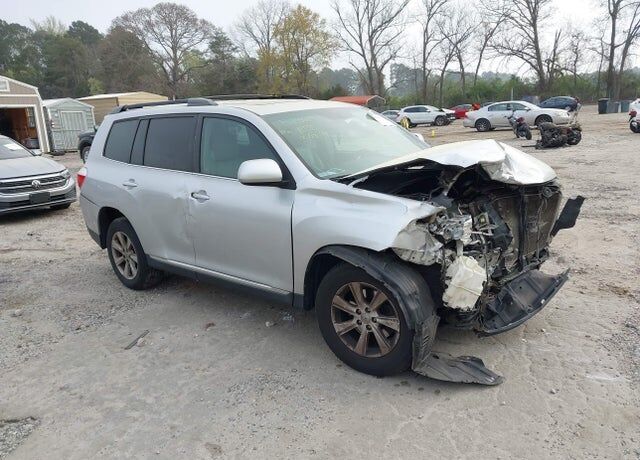 2012 TOYOTA Highlander