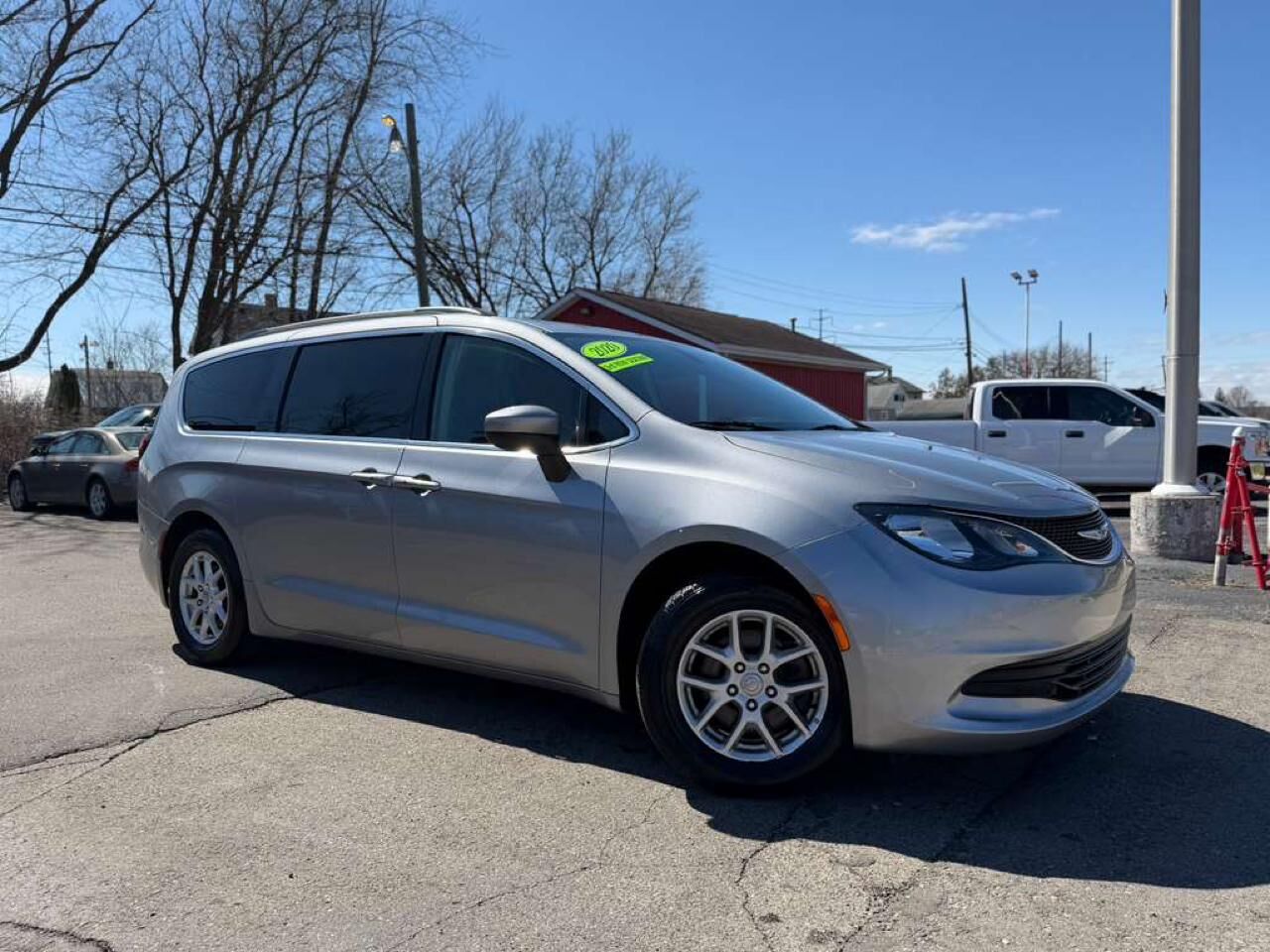 2020 CHRYSLER Voyager
