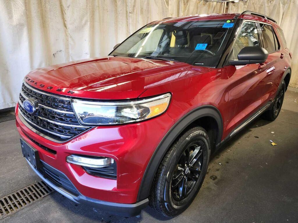 2021 FORD Explorer