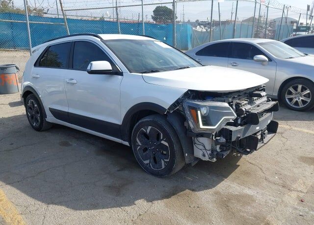 2024 KIA Niro