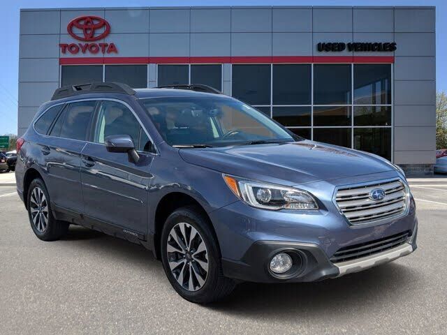 2017 SUBARU Outback