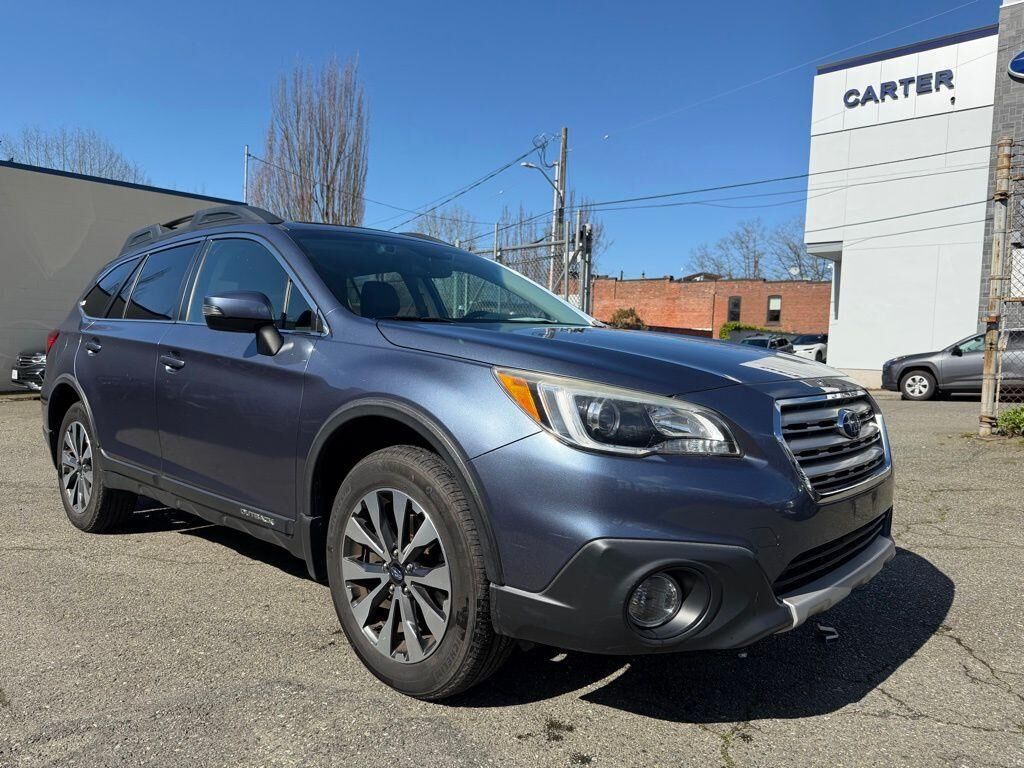2015 SUBARU Outback
