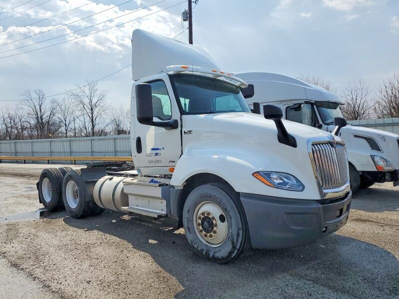 2019 INTERNATIONAL LT625