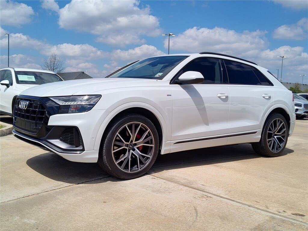 2019 AUDI Q8