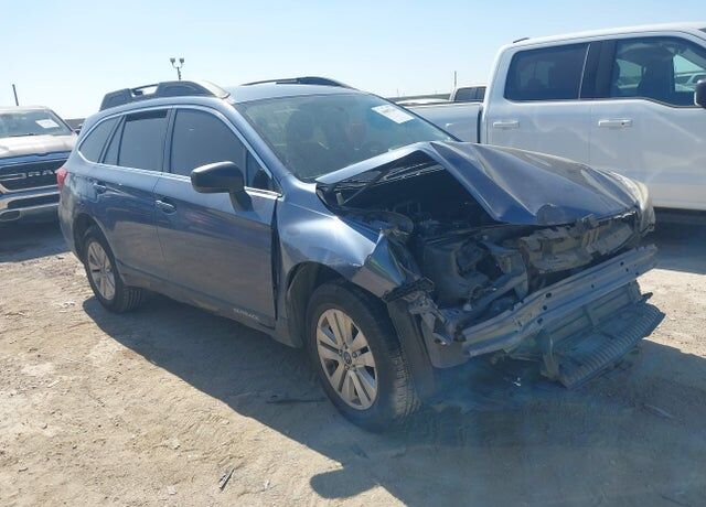 2018 SUBARU Outback