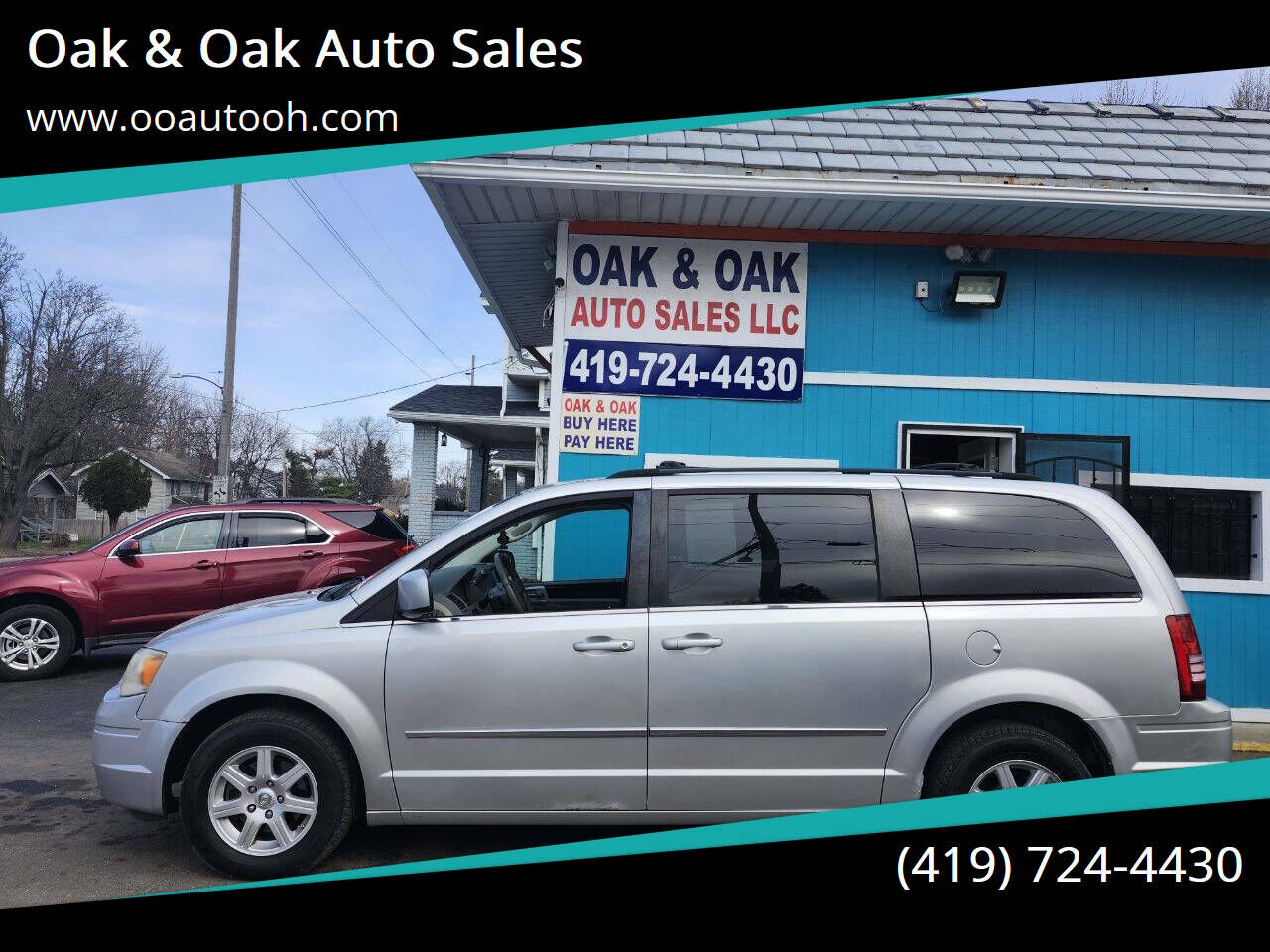 2010 CHRYSLER Town and Country