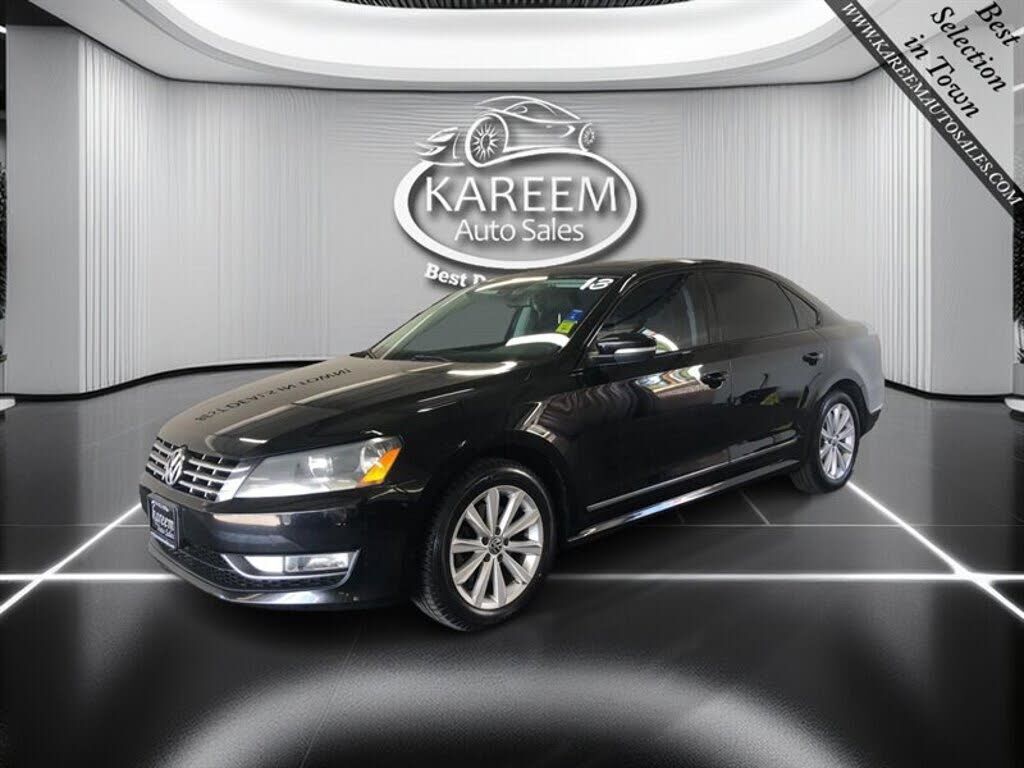 2013 VOLKSWAGEN Passat