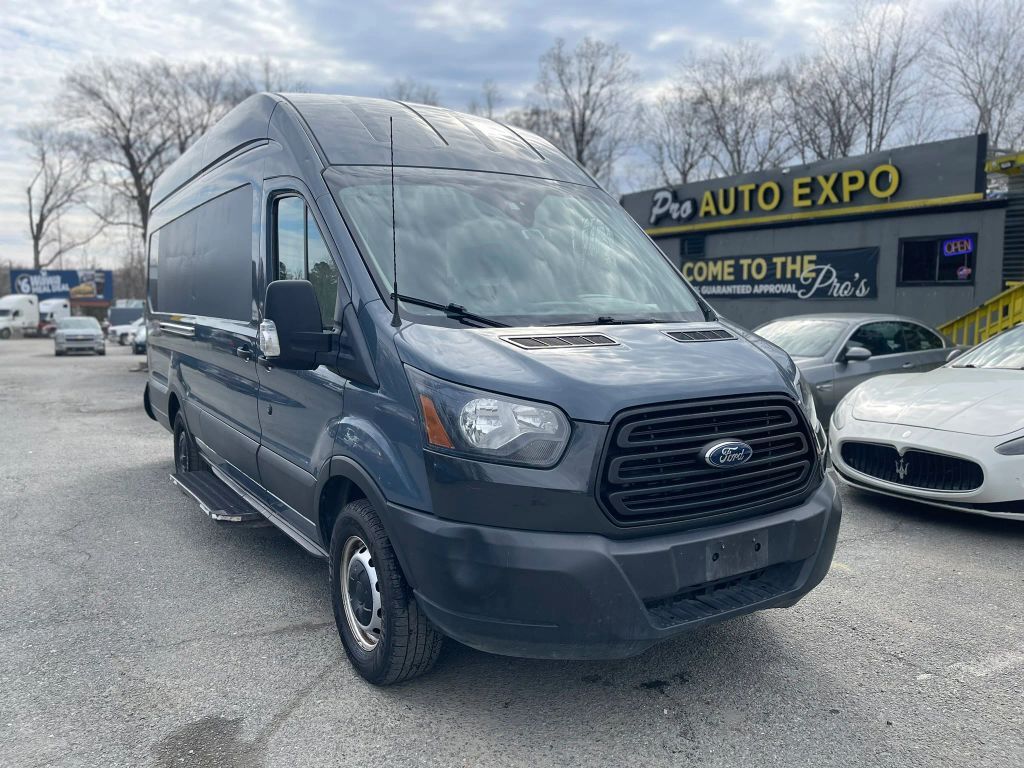 2019 FORD Transit