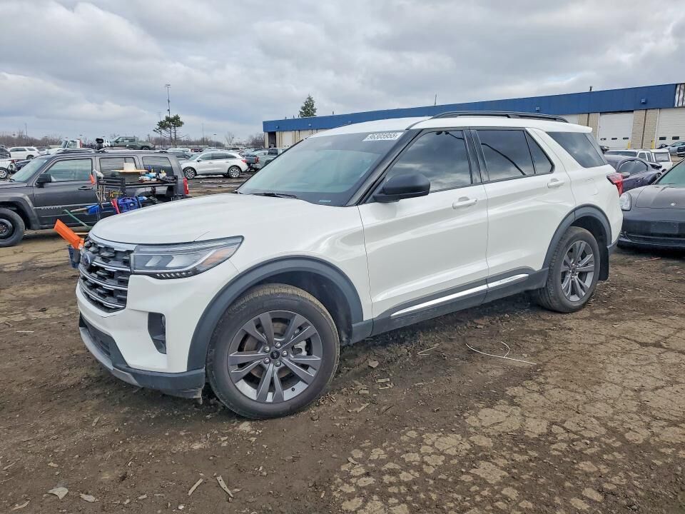 2025 FORD Explorer