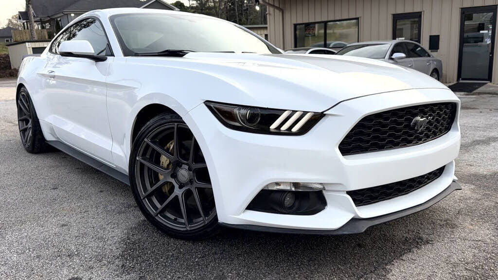 2015 FORD Mustang