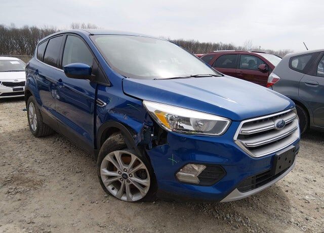 2017 FORD Escape