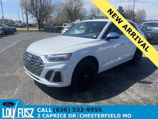 2022 AUDI SQ5