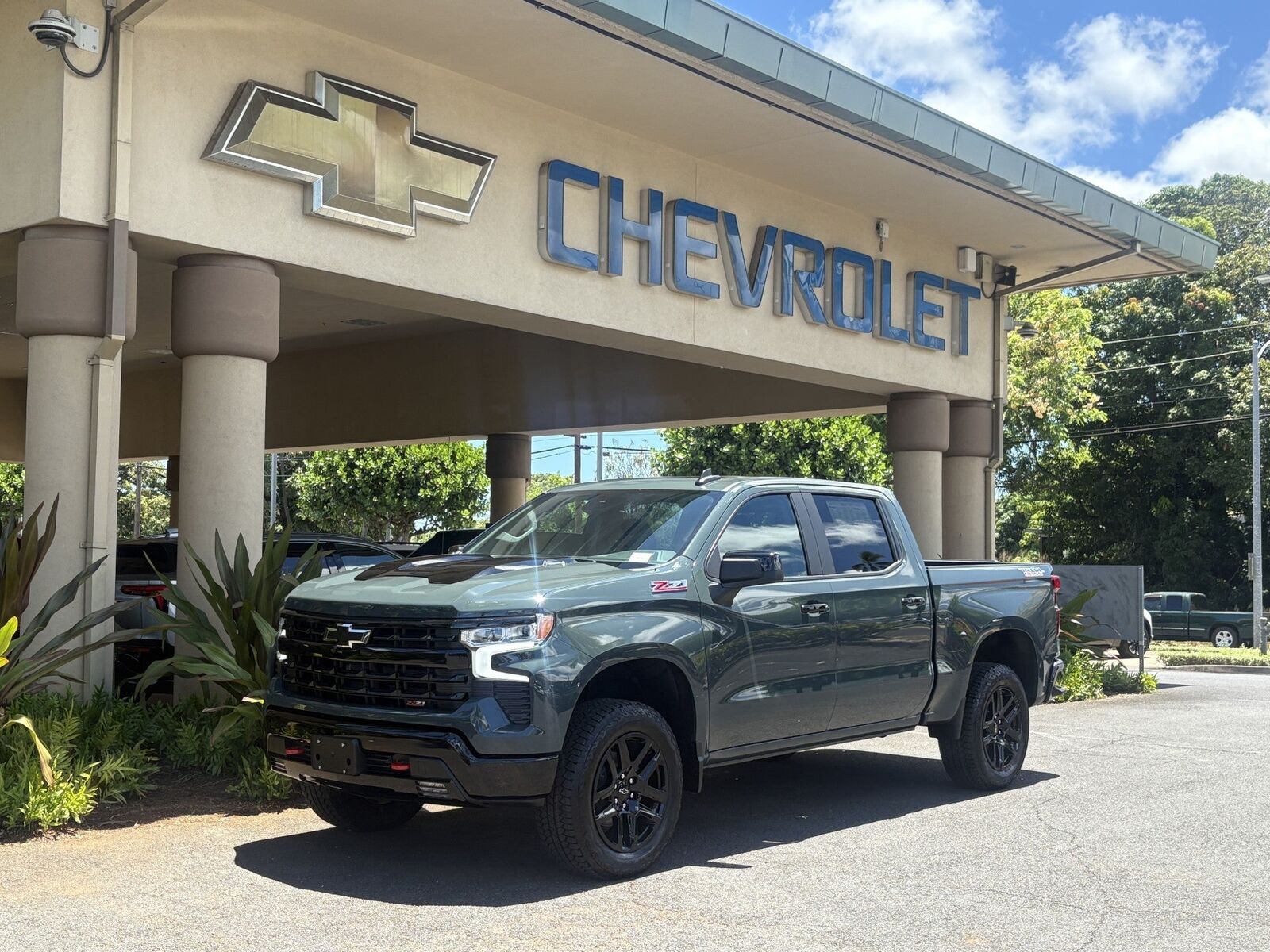 2025 CHEVROLET Silverado