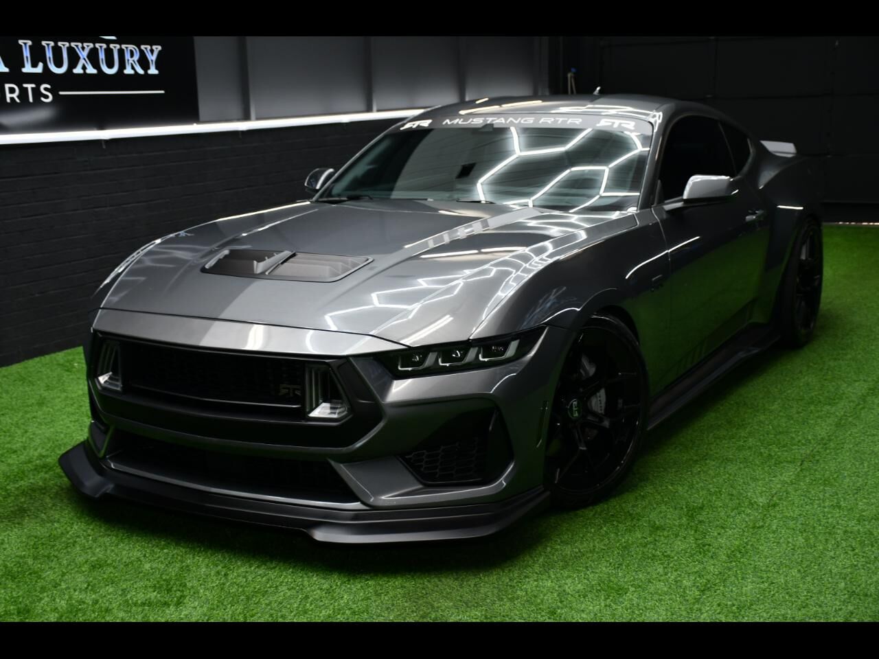2024 FORD Mustang