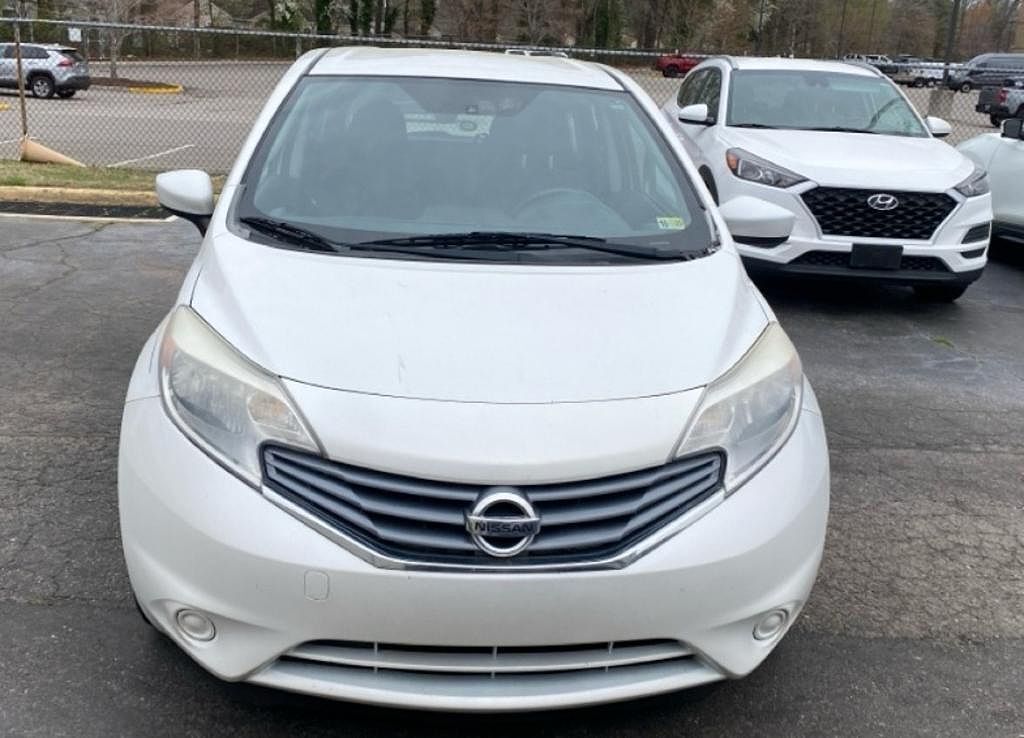 2015 NISSAN Versa