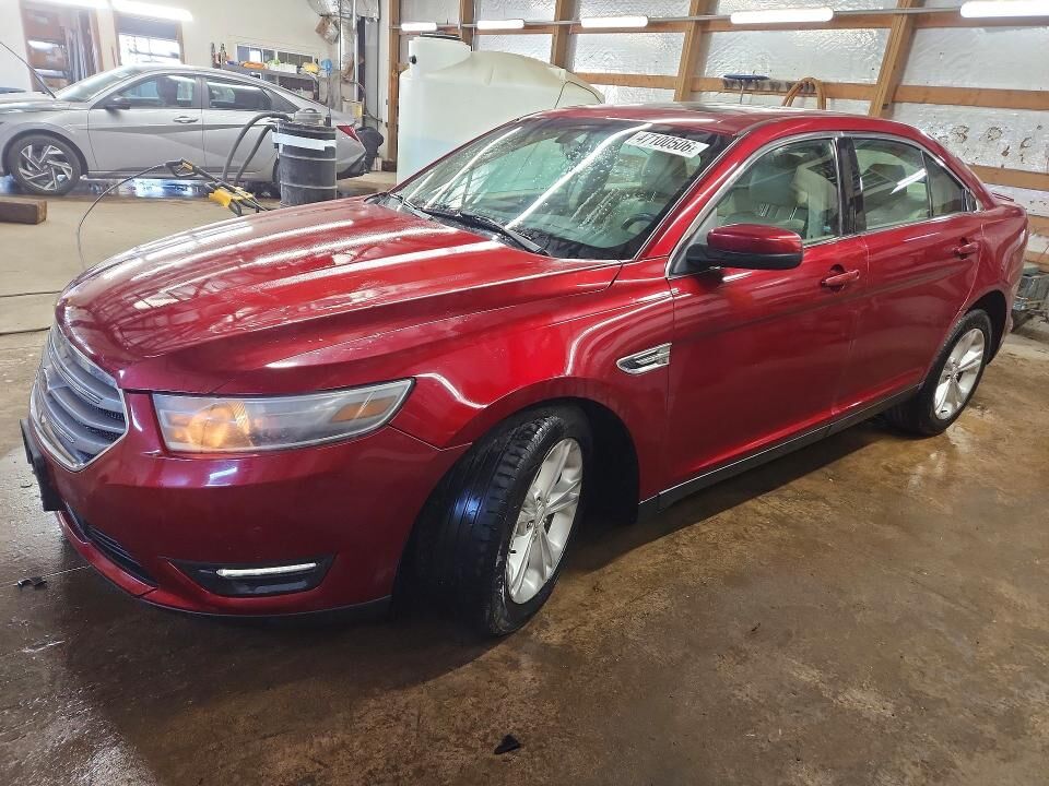 2014 FORD Taurus